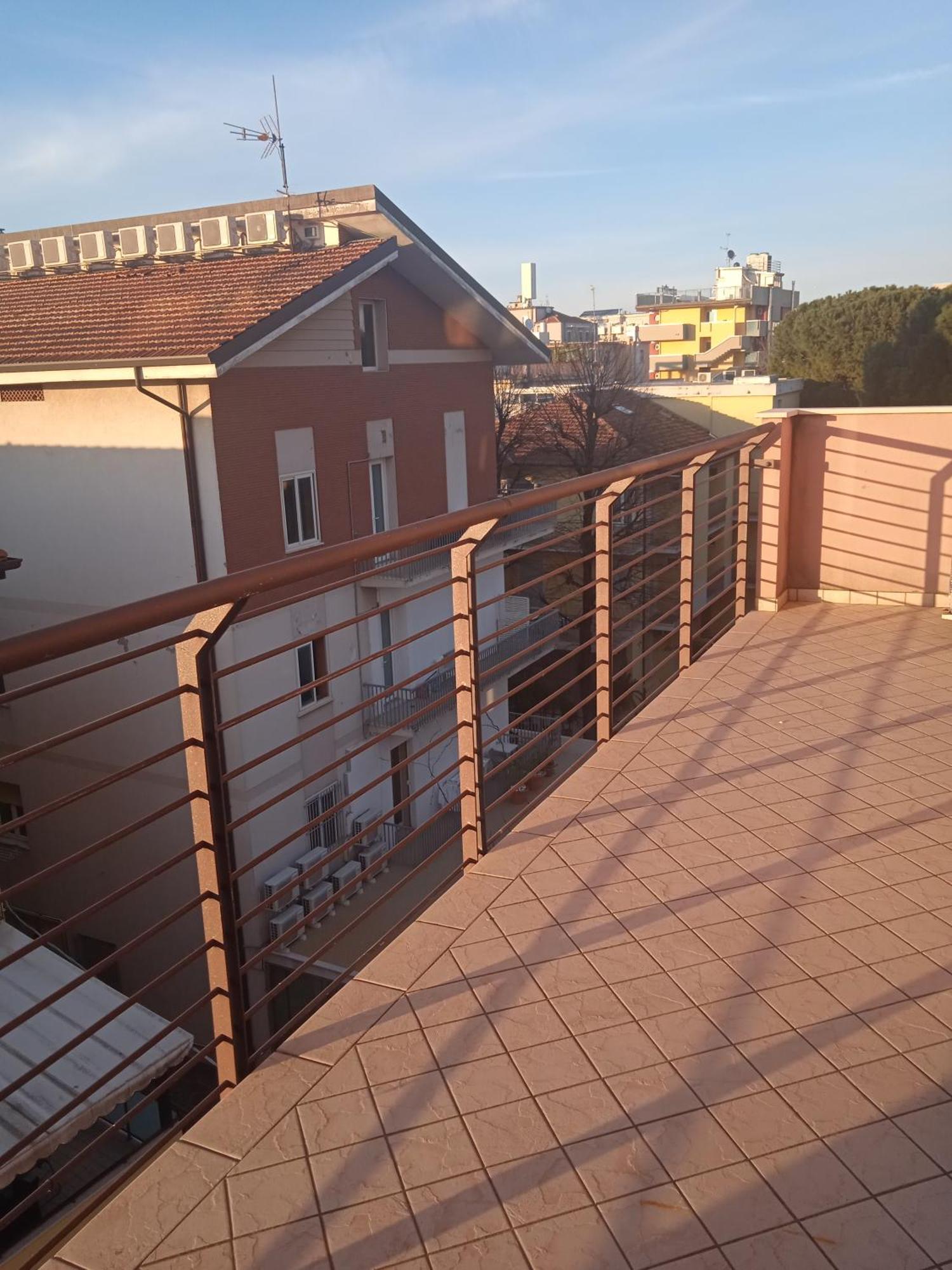 Il Tramonto Apartment Римини Екстериор снимка